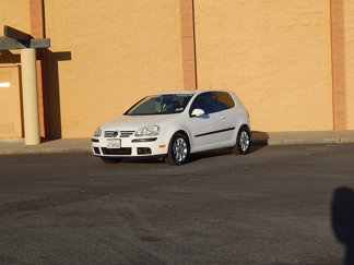 Used 2008 Volkswagen Rabbit S image 1