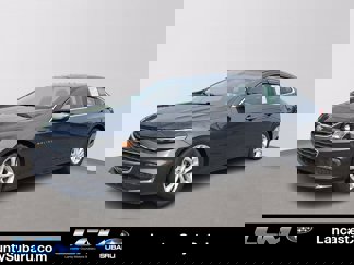 Used 2017 Chevrolet Malibu LT image 1