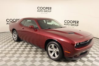 Used 2021 Dodge Challenger SXT w/ Driver Convenience Group image 1