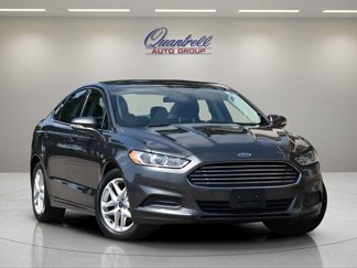Used 2016 Ford Fusion SE image 1