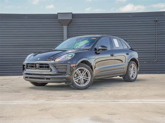 Certified 2024 Porsche Macan image 1