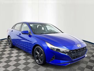 Used 2022 Hyundai Elantra SEL image 1
