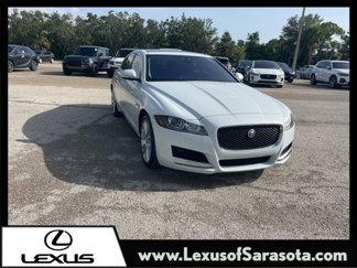 Used 2020 Jaguar XF Premium image 1