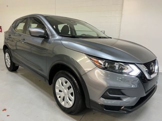 Used 2020 Nissan Rogue Sport S image 1