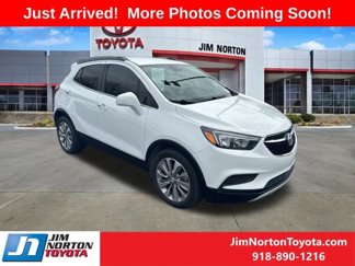 Used 2017 Buick Encore Preferred image 1