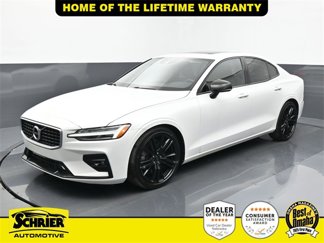 Used 2019 Volvo S60 T6 R-Design image 1