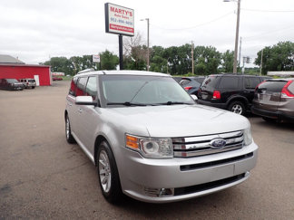 Used 2009 Ford Flex SEL image 1