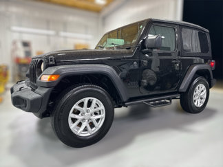 Used 2023 Jeep Wrangler Sport S image 1