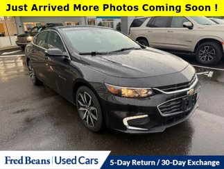 Used 2016 Chevrolet Malibu LT image 1