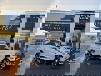 Used 2017 Ford Taurus Limited image 1