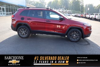 Used 2016 Jeep Cherokee Sport image 1