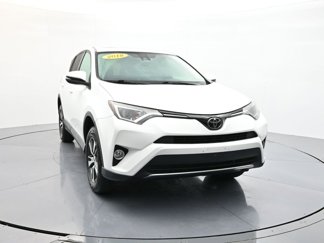 Used 2018 Toyota RAV4 XLE image 1