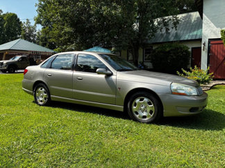 Used 2003 Saturn L-Series L200 image 1