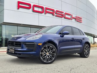 Certified 2024 Porsche Macan image 1
