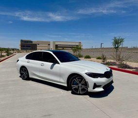 Used 2020 BMW 330i Sedan w/ Convenience Package image 1