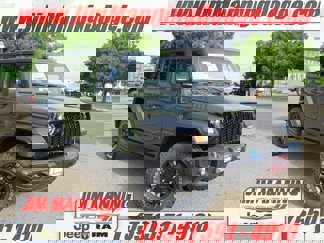 New 2023 Jeep Wrangler Unlimited w/ 8.4" Radio Group image 1