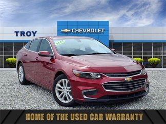 Used 2017 Chevrolet Malibu LT image 1