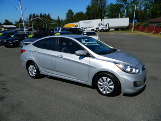 Used 2014 Hyundai Accent GLS image 1