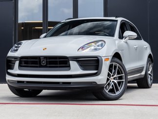 Used 2024 Porsche Macan image 1