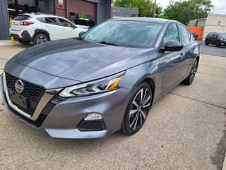 Used 2021 Nissan Altima 2.5 SR image 1
