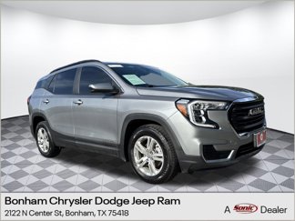 Used 2023 GMC Terrain SLE w/ Driver Convenience Package image 1
