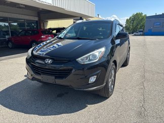 Used 2015 Hyundai Tucson SE image 1