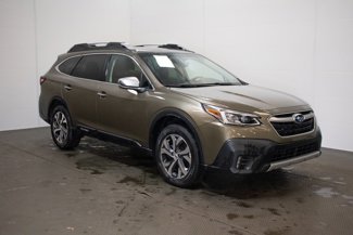 Used 2020 Subaru Outback Touring XT image 1