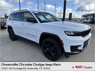 Used 2021 Jeep Grand Cherokee L Laredo image 1