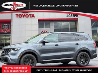 Used 2021 Kia Sorento S w/ Panoramic Sunroof Package image 1