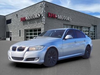 Used 2011 BMW 328i xDrive Sedan image 1