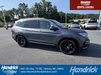 Used 2019 Honda Pilot Touring image 1