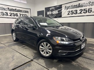 Used 2018 Volkswagen Golf S image 1