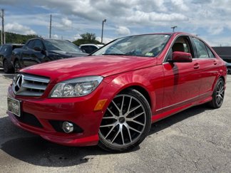 Used 2010 Mercedes-Benz C 300 4MATIC Sedan image 1