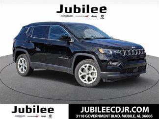 New 2025 Jeep Compass Latitude image 1