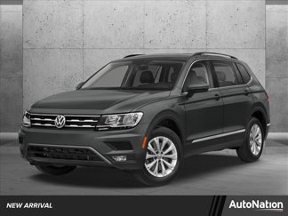 Used 2020 Volkswagen Tiguan SE image 1