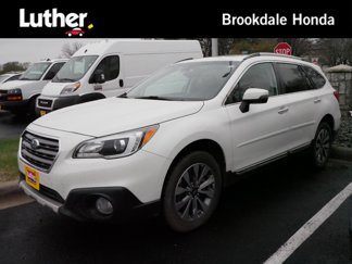 Used 2017 Subaru Outback 3.6R Touring image 1