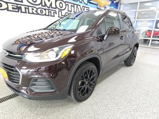 Used 2022 Chevrolet Trax LT w/ Sport Edition image 1