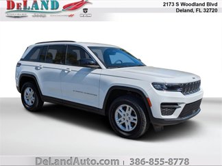 Used 2024 Jeep Grand Cherokee Laredo w/ Trailer Tow Package image 1