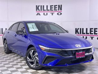 Used 2025 Hyundai Elantra Sport image 1