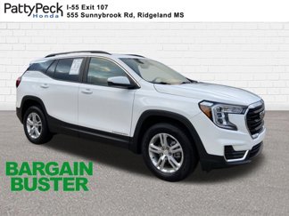 Used 2023 GMC Terrain SLE w/ Driver Convenience Package image 1