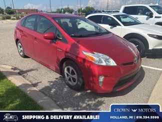 Used 2014 Toyota Prius Three image 1