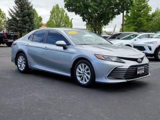 Used 2022 Toyota Camry LE image 1