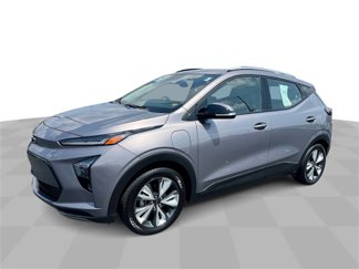 Used 2023 Chevrolet Bolt EUV LT w/ Convenience Package image 1