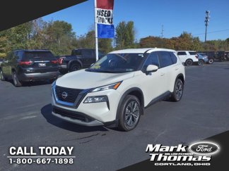 Used 2023 Nissan Rogue SV image 1