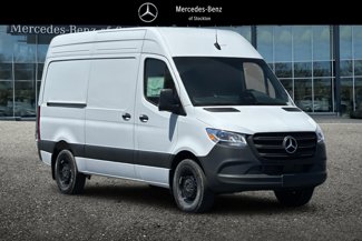 New 2025 Mercedes-Benz Sprinter 2500 image 1