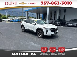 Used 2024 Chevrolet Trax LT w/ Driver Confidence Package image 1