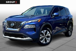 Used 2021 Nissan Rogue SV image 1