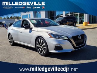 Used 2022 Nissan Altima 2.5 SR image 1
