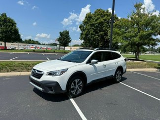Used 2022 Subaru Outback Touring XT image 1