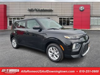 Used 2022 Kia Soul LX w/ Technology Package image 1